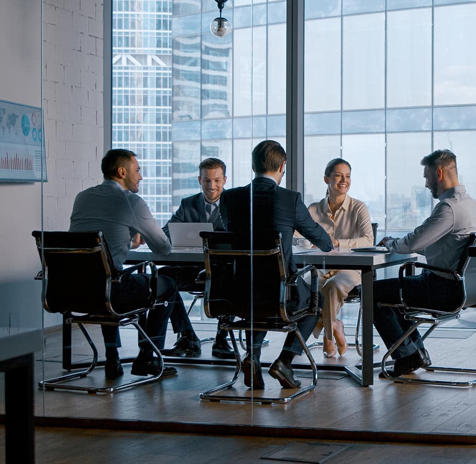 business-partners-working-together