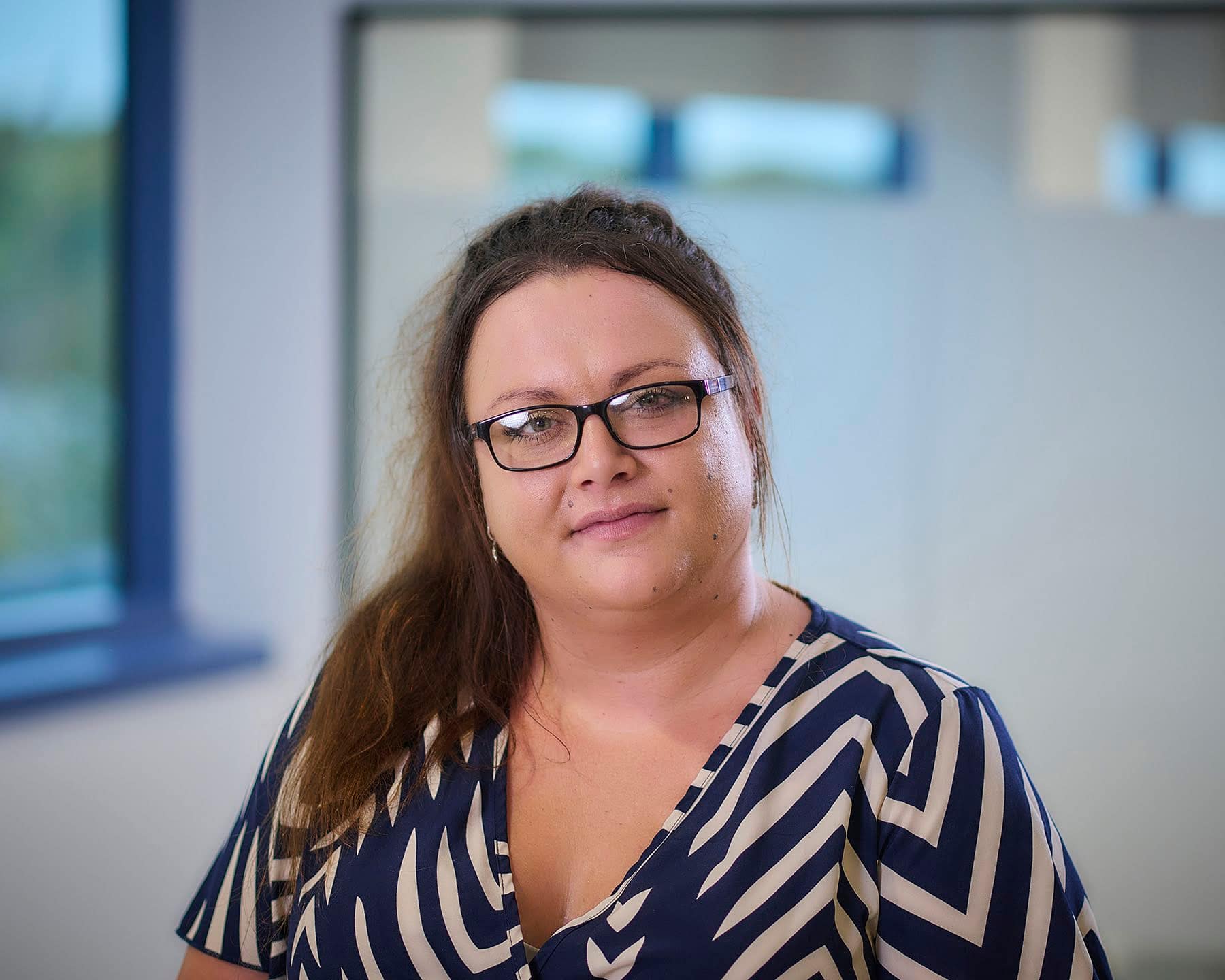 Benefits of Transitioning from a Traditional Solicitor Role to a Consultant Solicitor
